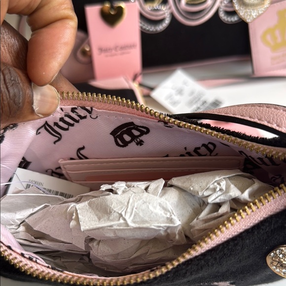 Juicy Couture Black and Pink Satchel with Gold Hardware - Picture 14 of 17